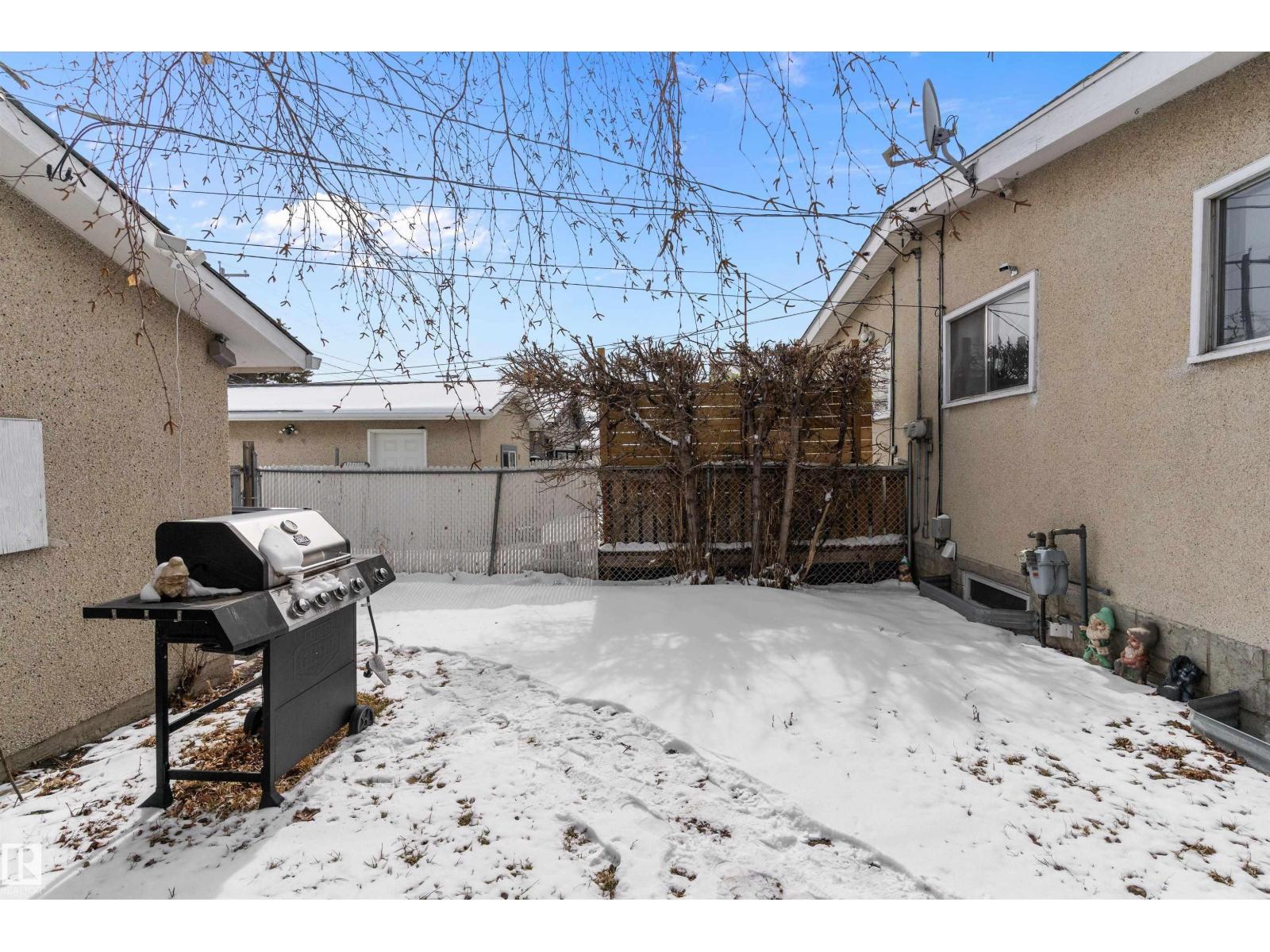 Single Family House Bungalow for Sale in   ST NW Edmonton 