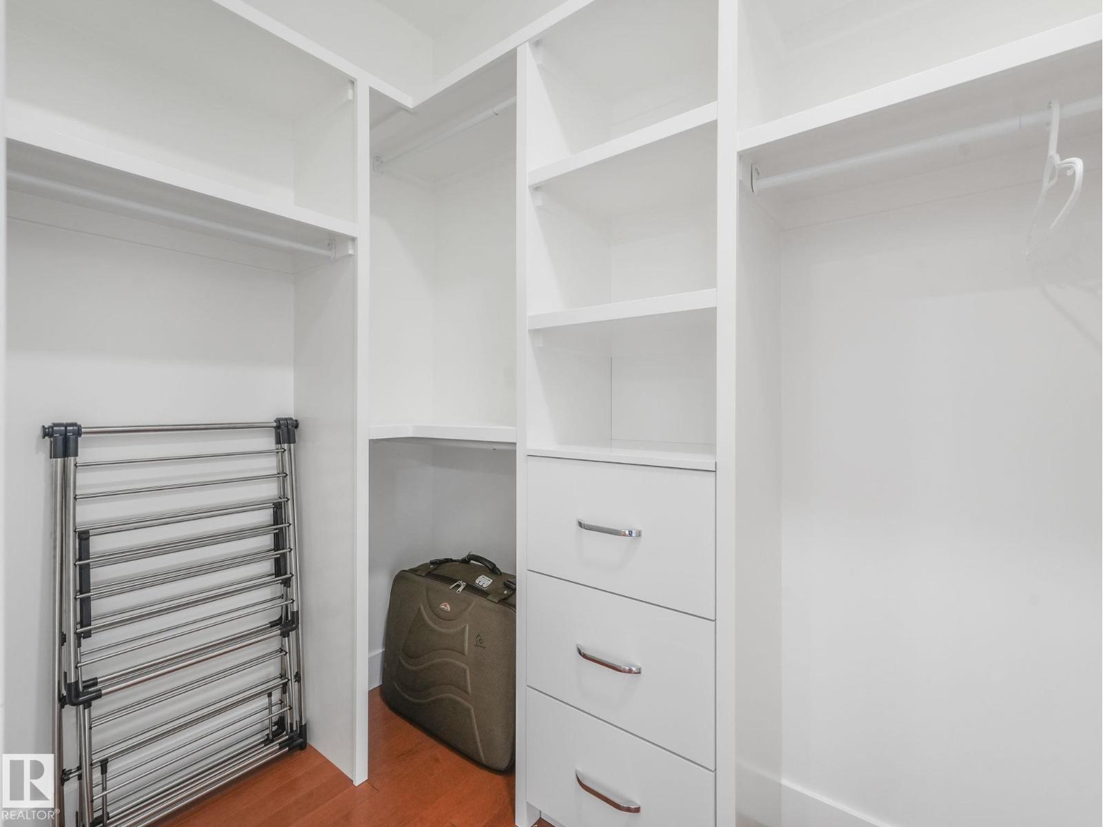 120 38 ST SW, Edmonton