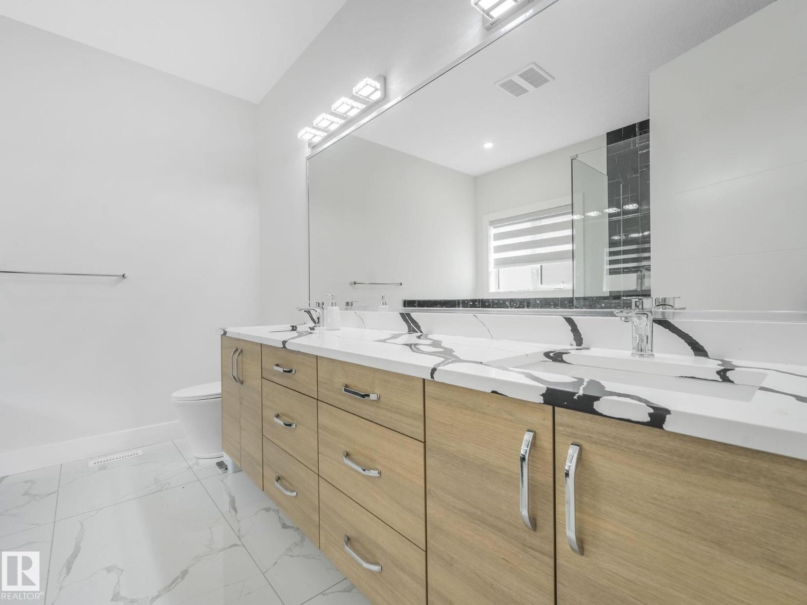 120 38 ST SW, Edmonton