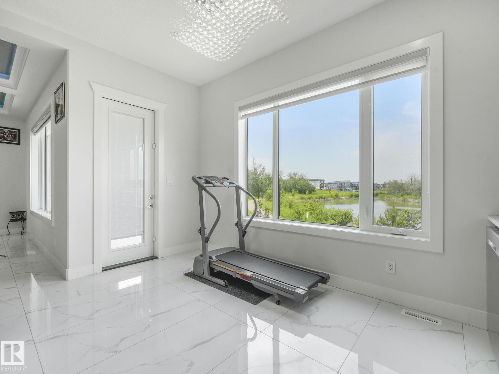 120 38 ST SW, Edmonton