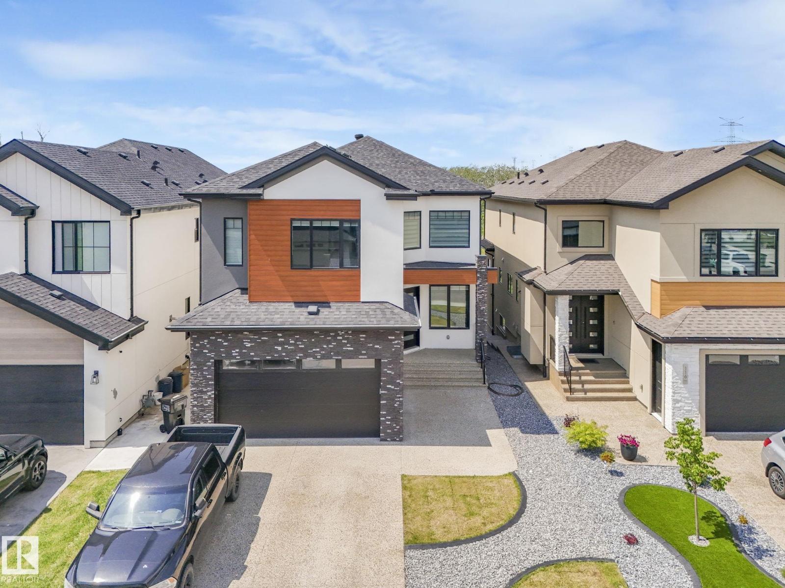 120 38 ST SW - 2