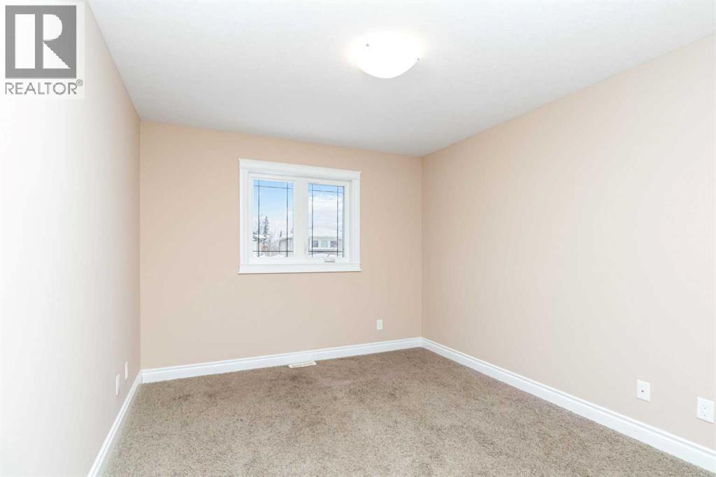 236 Falcon Drive, Fort McMurray