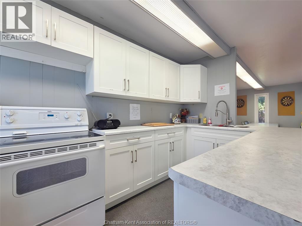 22220 Charing Cross ROAD Unit# 21, Chatham, Ontario, N7M5V8 — Photo 39