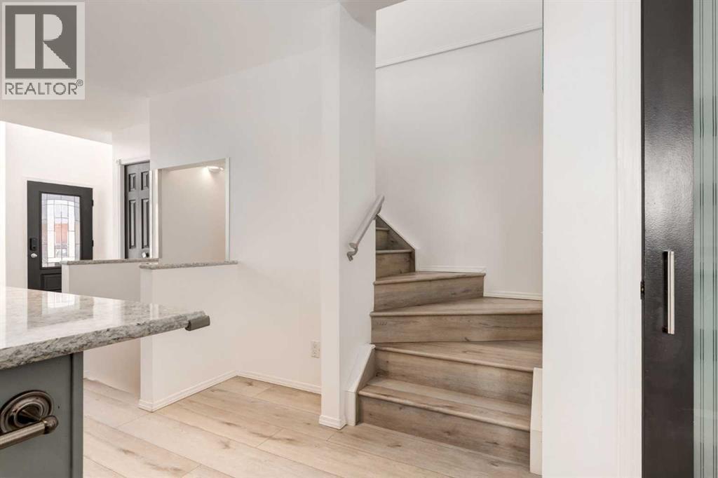 Single Family House for Sale in   Avenue SW Parkhill Calgary 