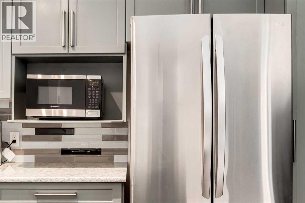 Single Family House for Sale in   Avenue SW Parkhill Calgary 