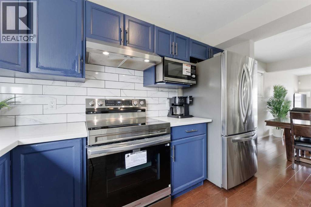 Single Family House for Sale in  Bridlecrest Road SW Bridlewood Calgary 