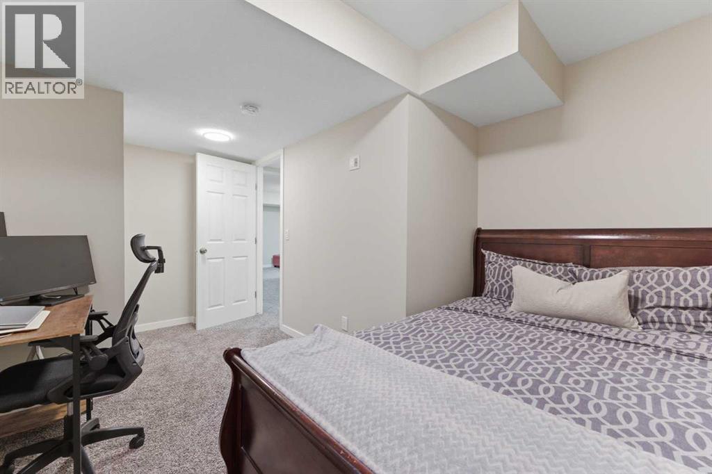 Single Family House for Sale in  Bridlecrest Road SW Bridlewood Calgary 