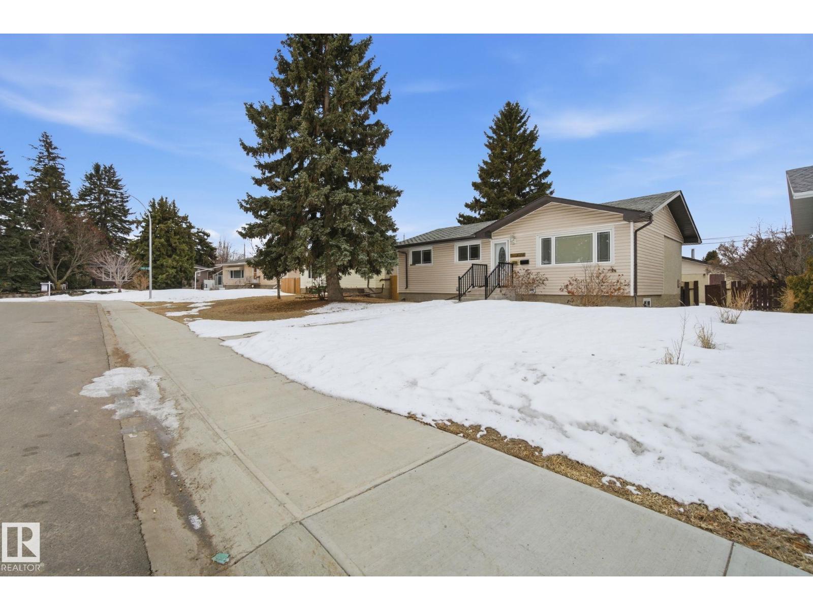 12820 95 ST NW, Edmonton, Alberta