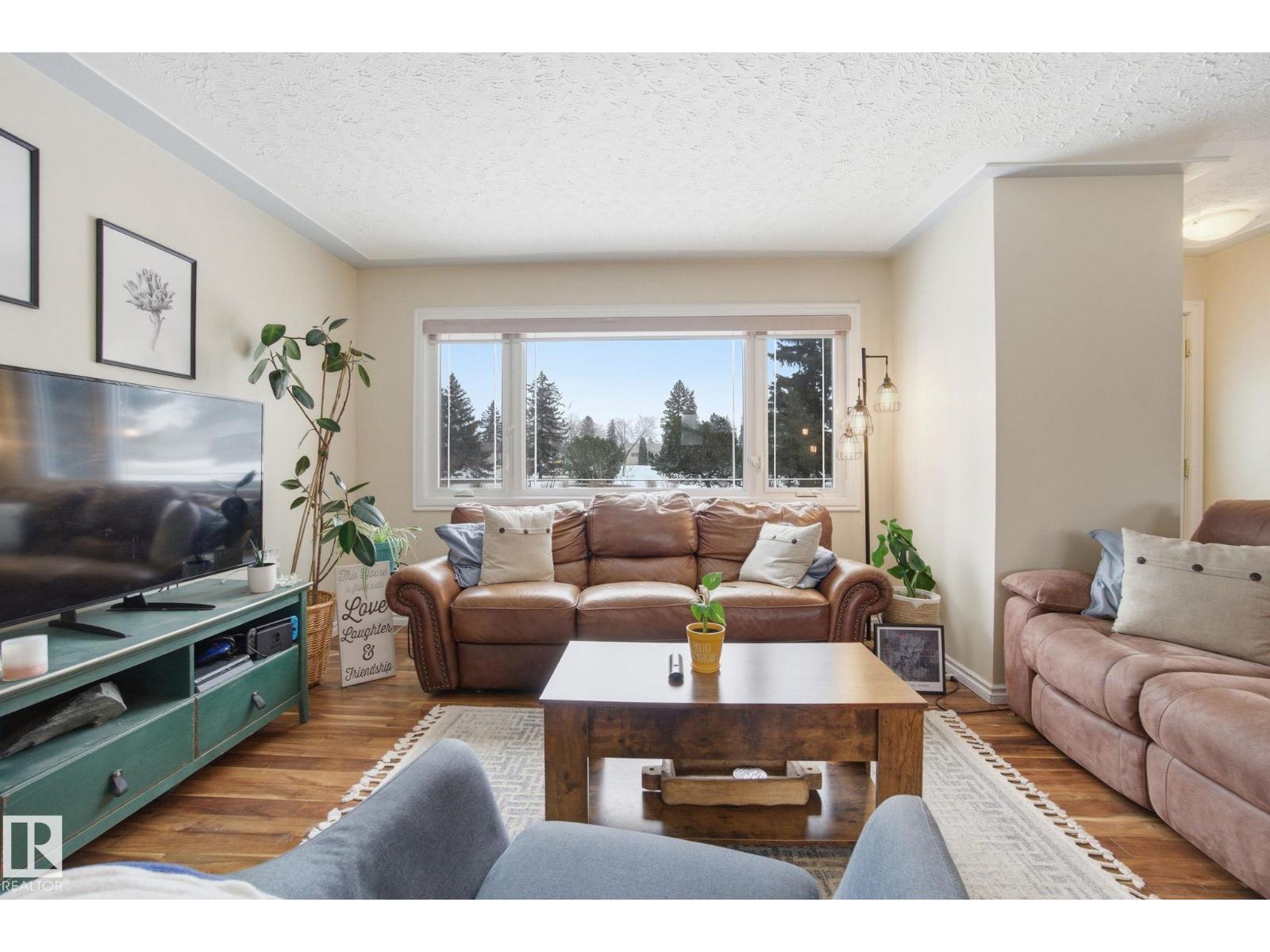 Single Family House Bungalow for Sale in   ST NW Edmonton 