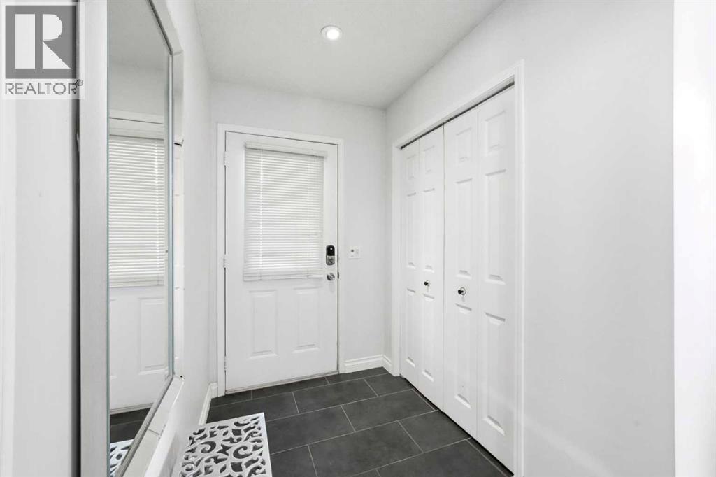 Single Family House 4 Level for Sale in  Kingsland Villas SW Kingsland Calgary 