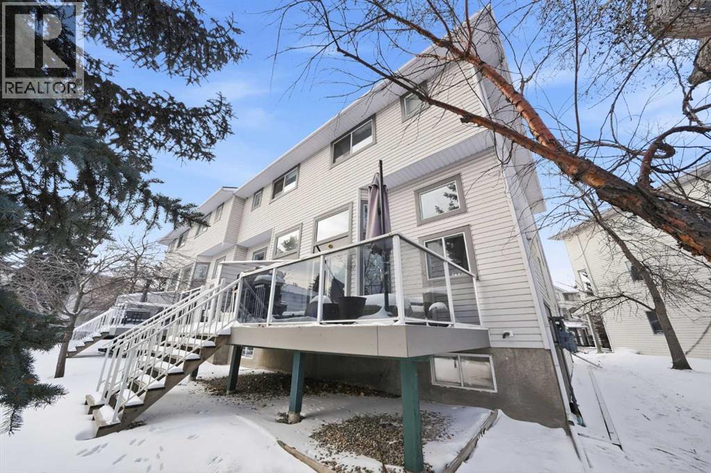 Single Family House 4 Level for Sale in  Kingsland Villas SW Kingsland Calgary 