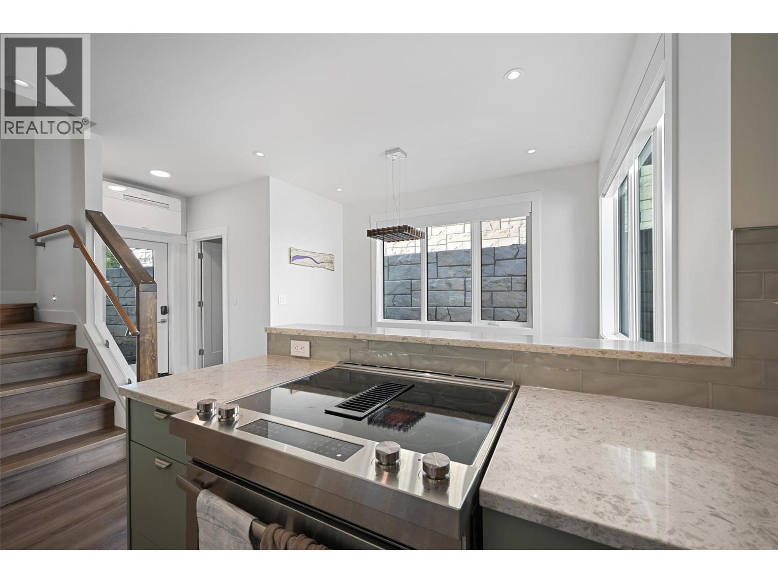 726 TAYNTON DRIVE - 30