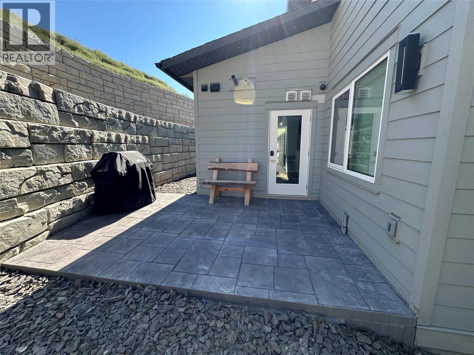 726 TAYNTON DRIVE - 52