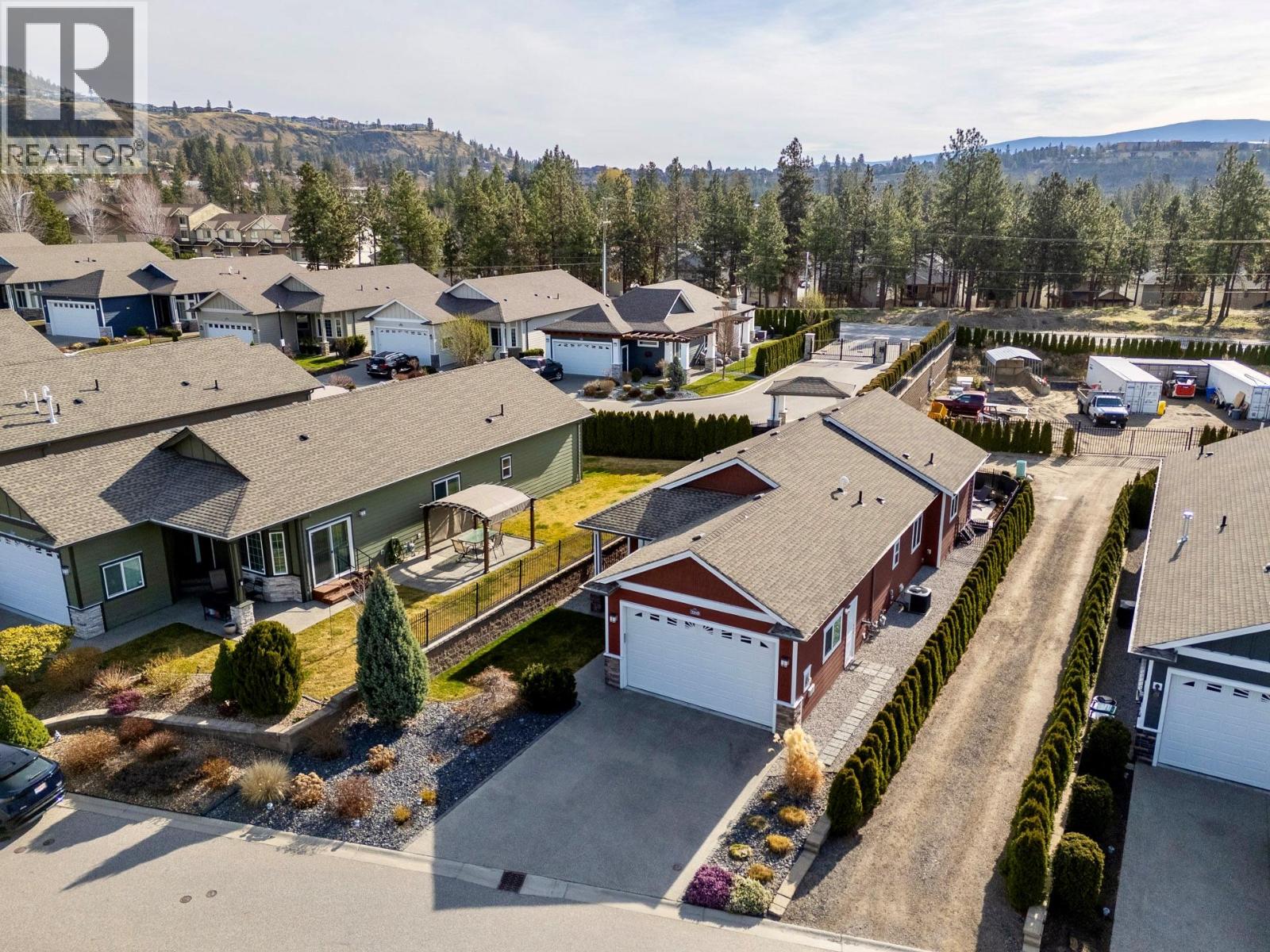 3399 Kingfisher Road - 3