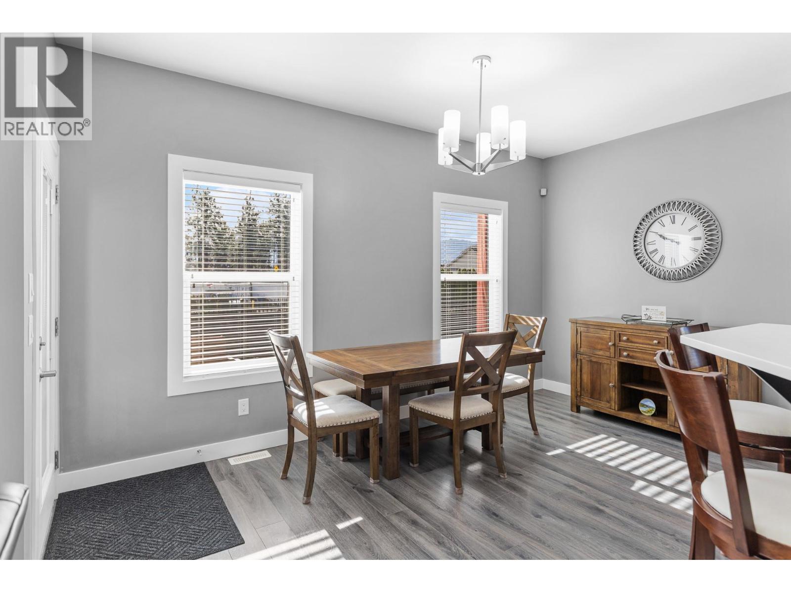 3399 Kingfisher Road - 33