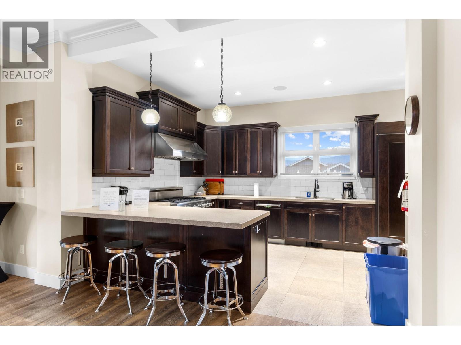 3399 Kingfisher Road - 71