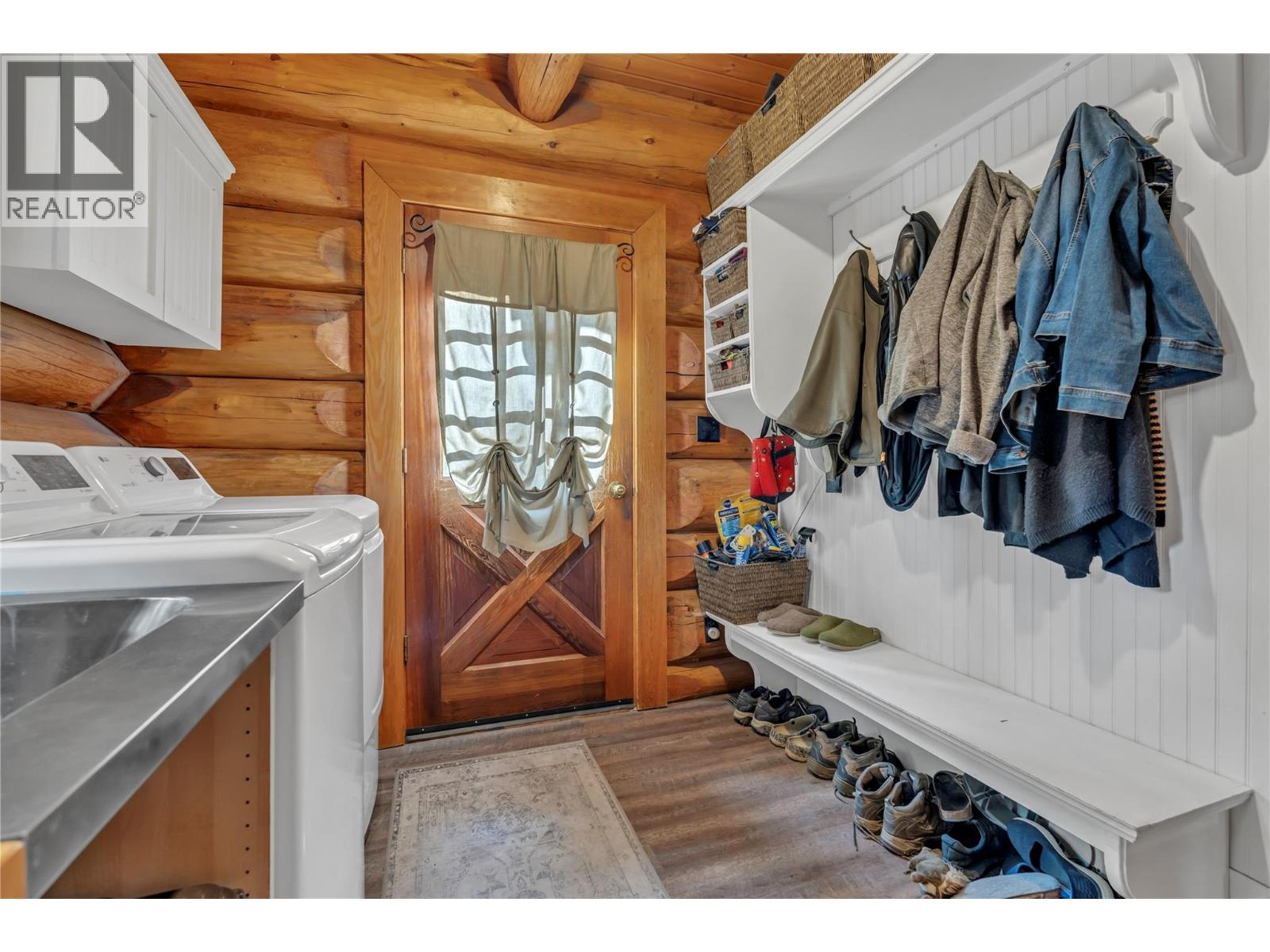 942 Copper Mountain Rd, Princeton