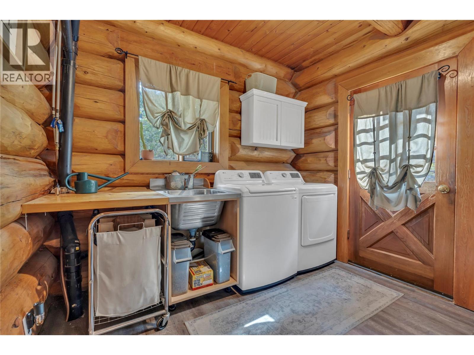 942 Copper Mountain Rd, Princeton