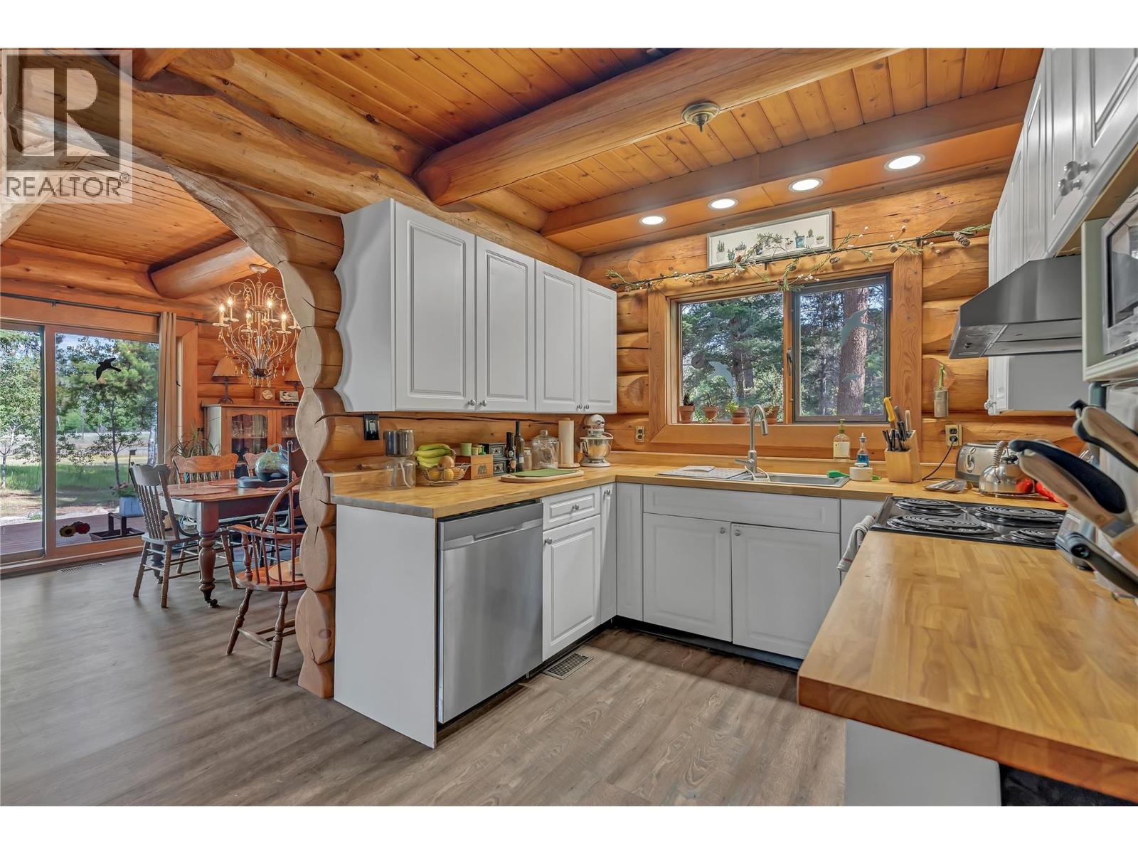 942 Copper Mountain Rd, Princeton