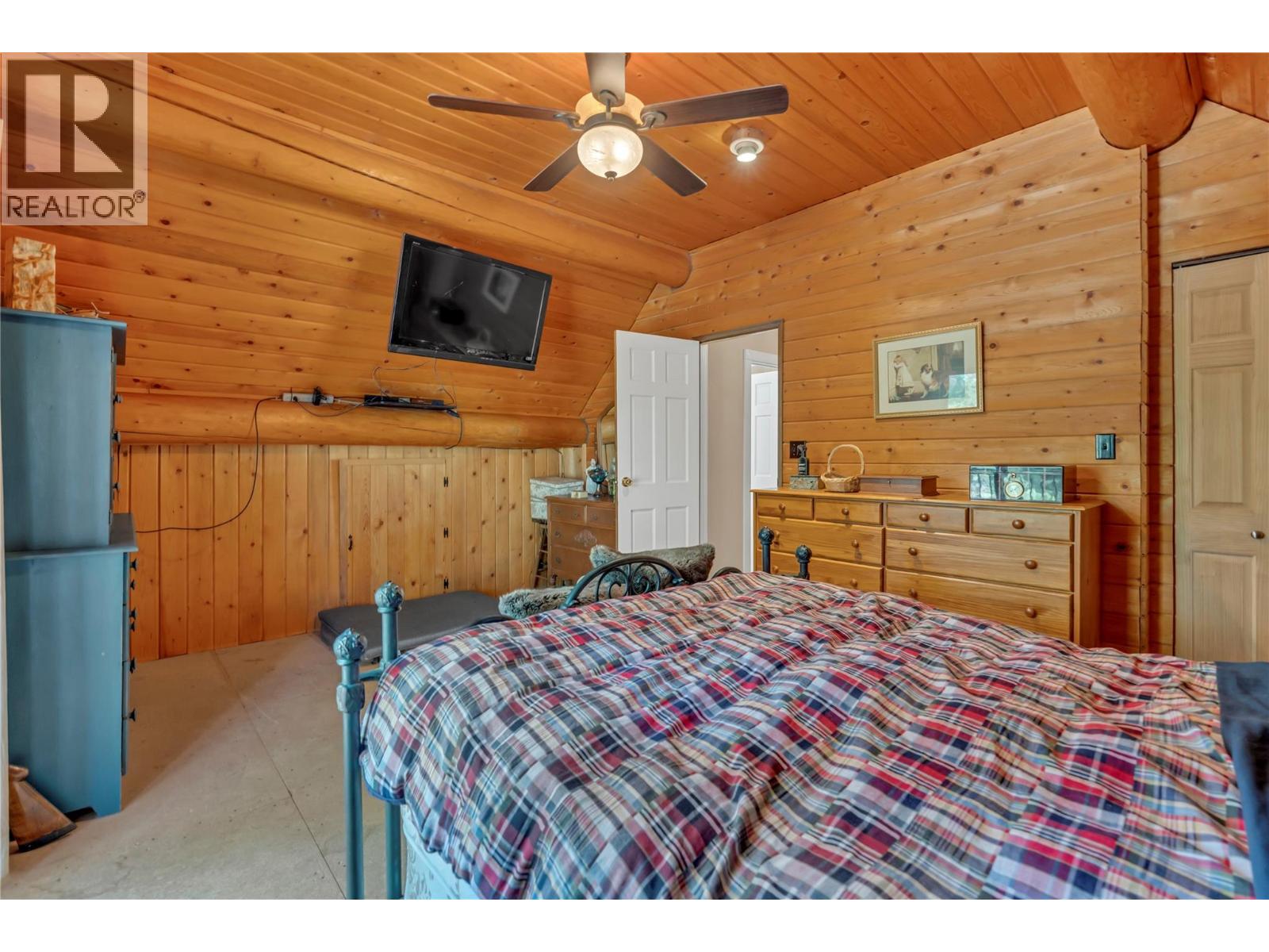 942 Copper Mountain Rd, Princeton