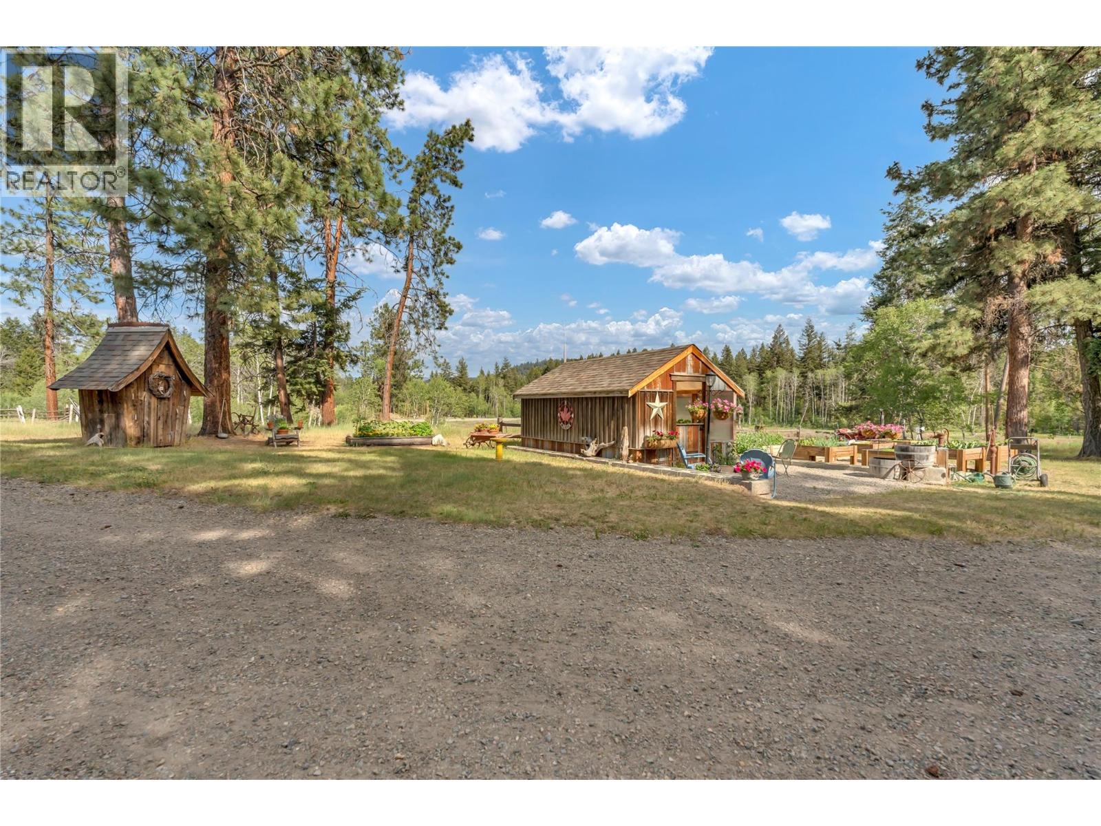 942 Copper Mountain Rd, Princeton