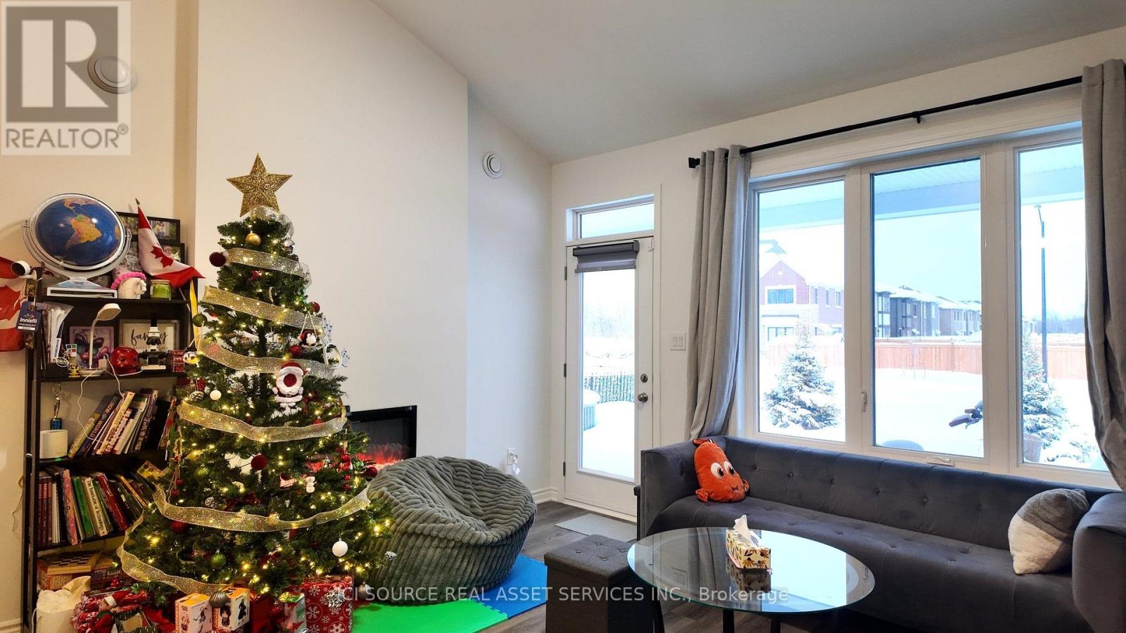 2969 MURPHY PLACE - 10