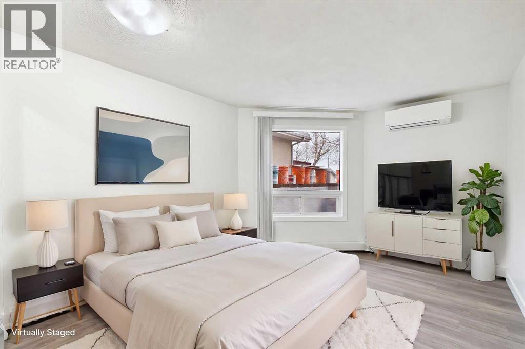 Single Family House for Sale in    Street SE Forest Lawn Calgary 