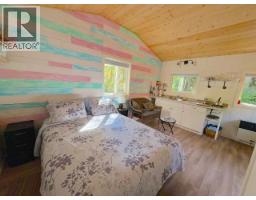 960 Somerset Lane, Savary Island, BC  Photo 6