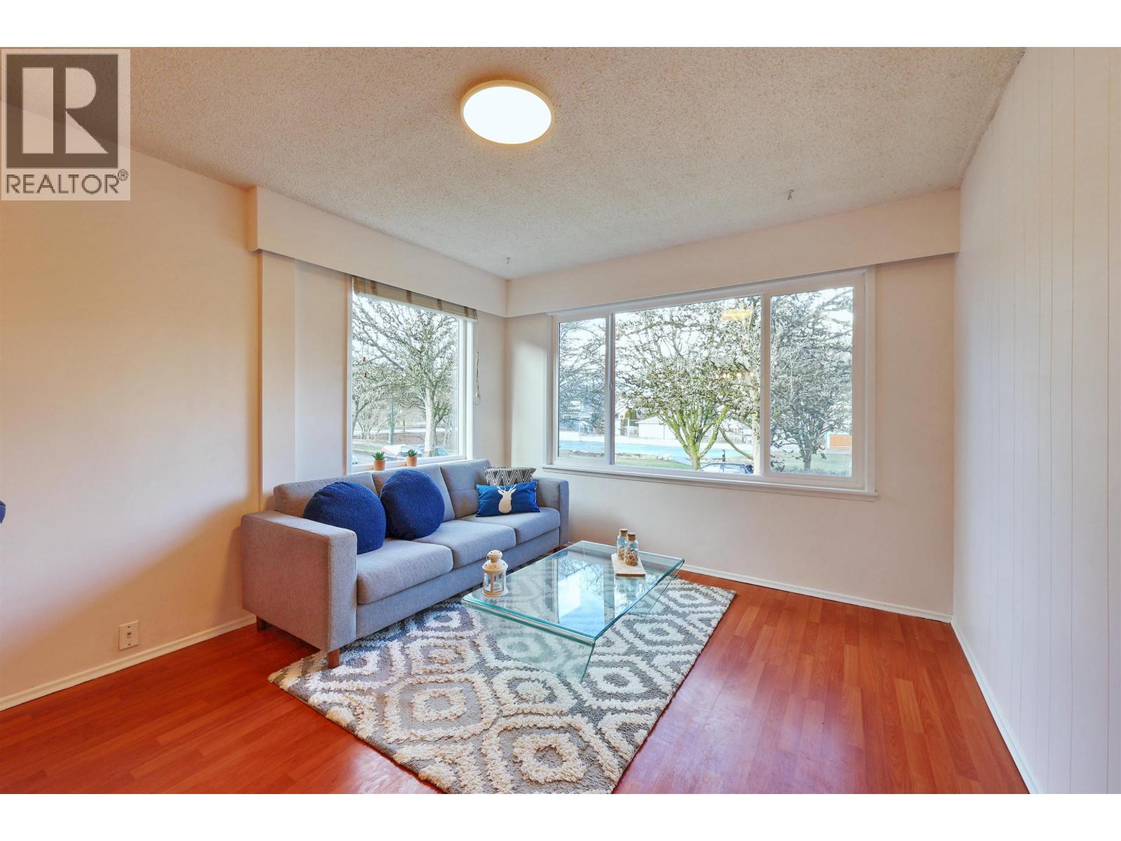 1336 11 Avenue - photo 2