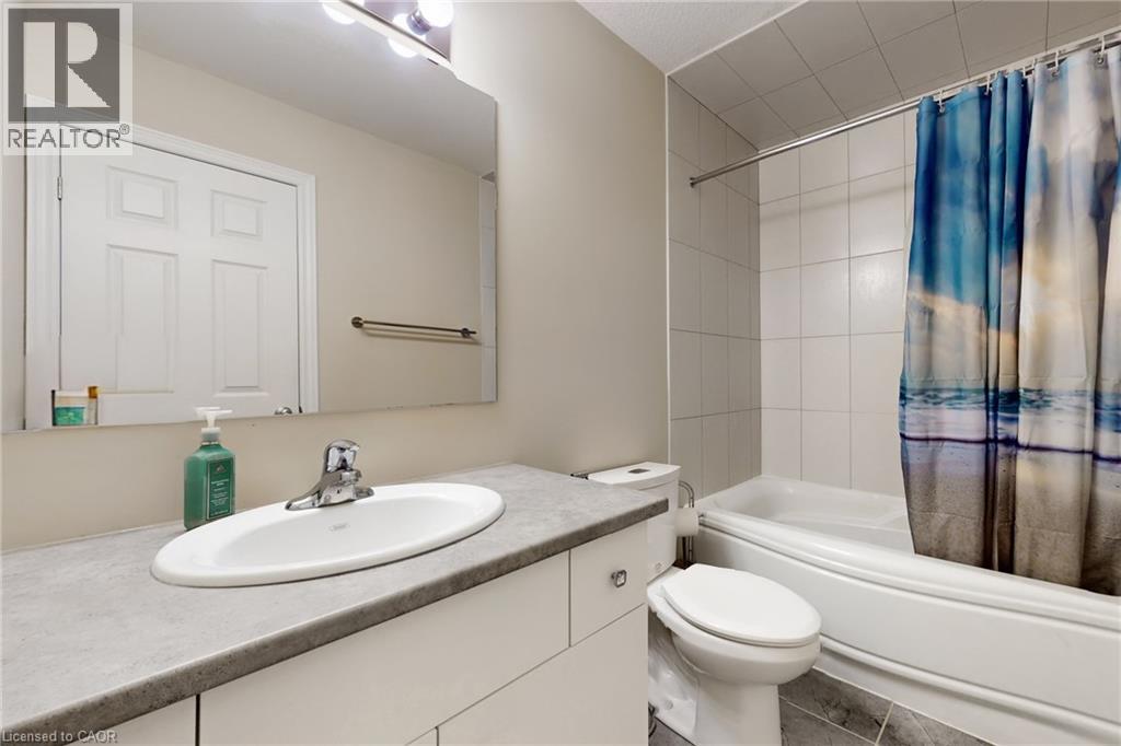 #26 66 EASTVIEW Road - 40