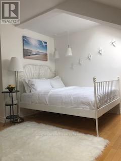 12 FLORENCE AVENUE - 3