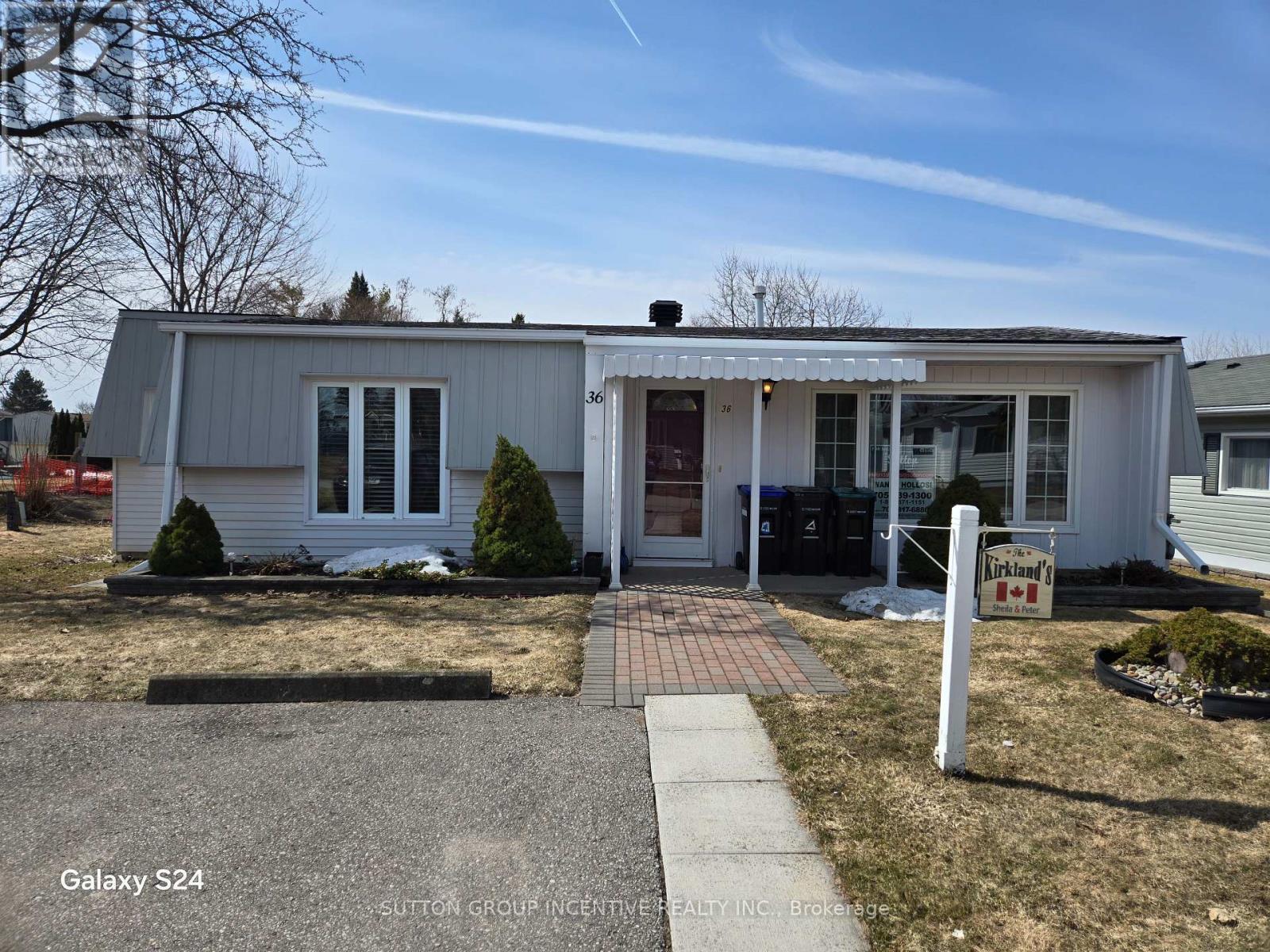 36 WEEPING WILLOW DRIVE - 1