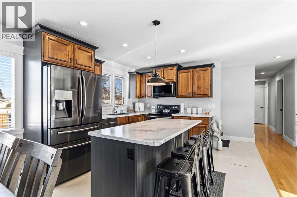 17 CLARK Crescent, Fort McMurray