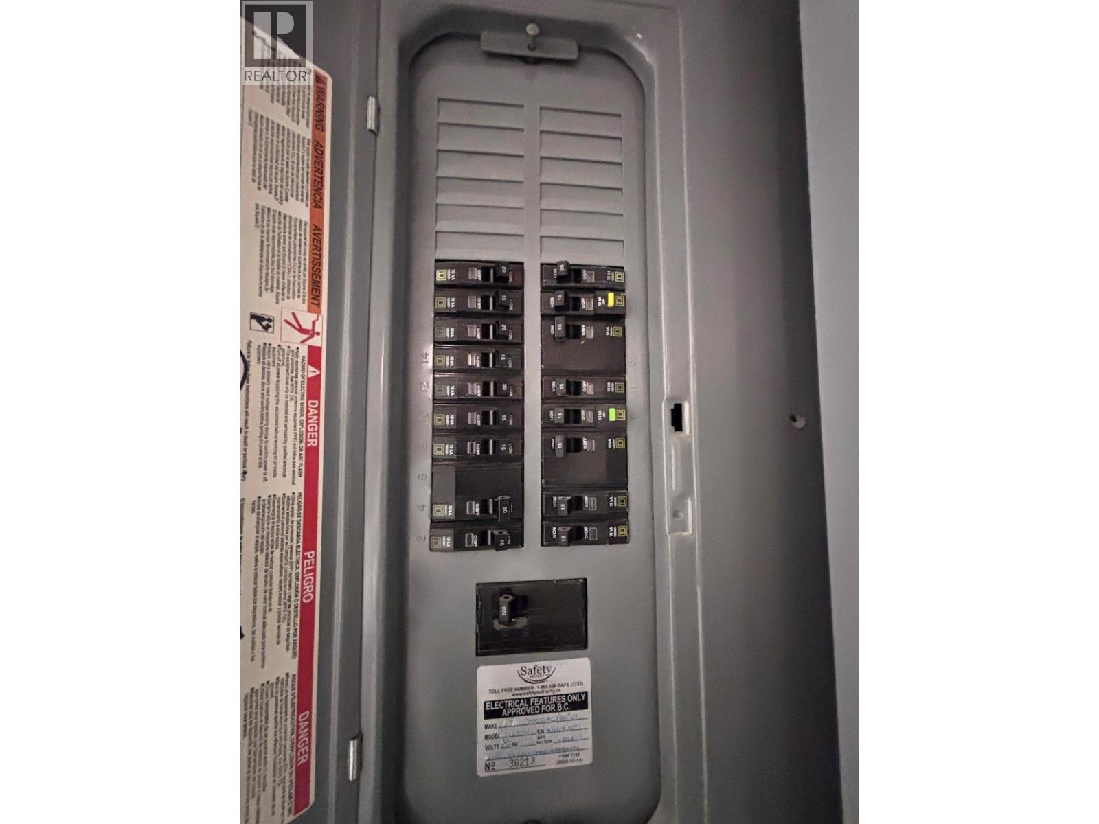 #28 4395 TRANS CANADA HIGHWAY - 12