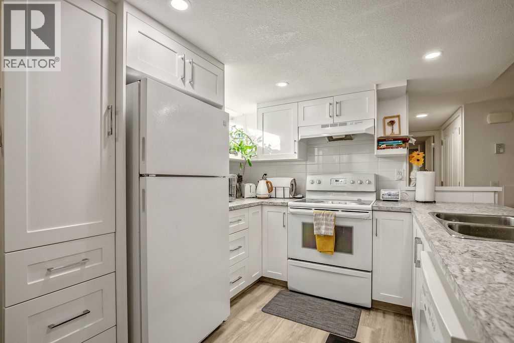 Single Family House Bungalow for Sale in  Erlton Street SW Erlton Calgary 