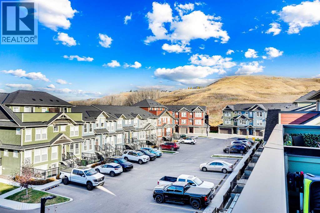 Single Family House for Sale in  Cranbrook Square SE Cranston Calgary 