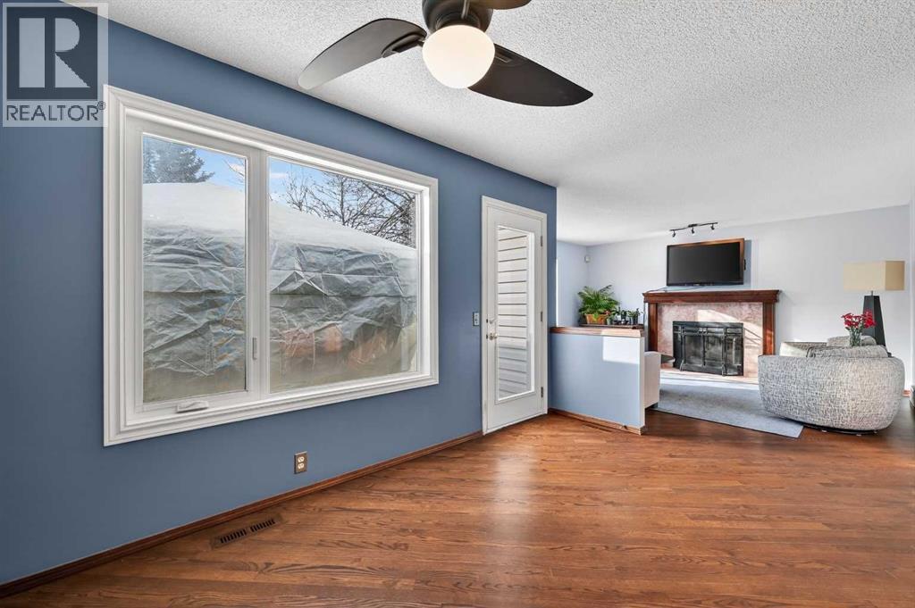 Single Family House for Sale in  Riverwood Circle SE Riverbend Calgary 