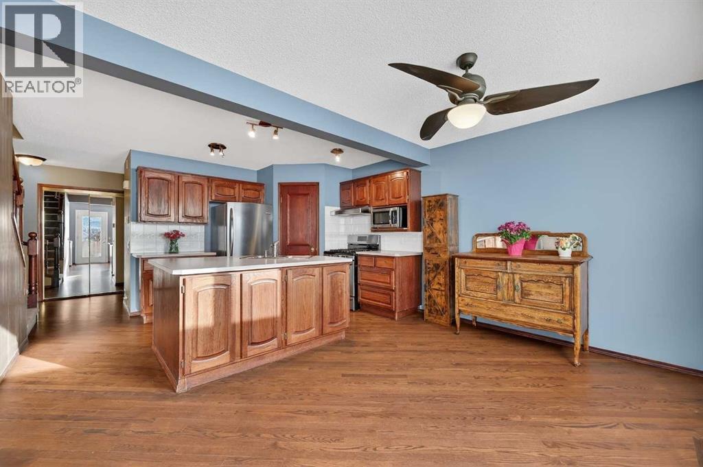 Single Family House for Sale in  Riverwood Circle SE Riverbend Calgary 