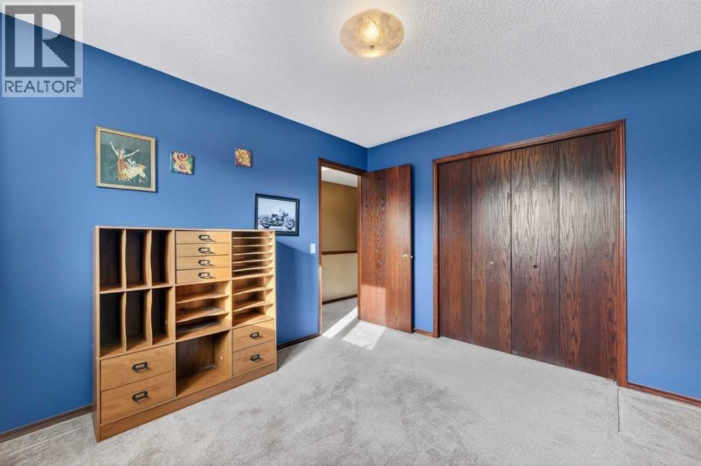 Single Family House for Sale in  Riverwood Circle SE Riverbend Calgary 