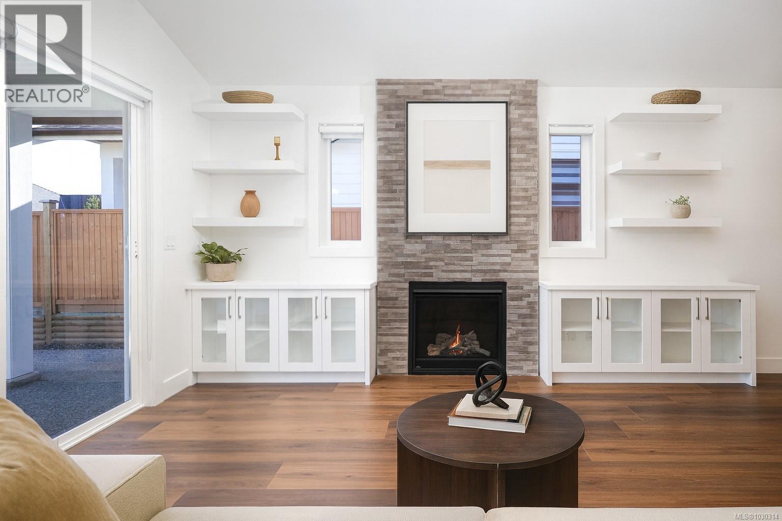 492 HAMPSTEAD ST - 11