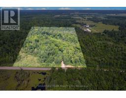 800 Woito Station Road, Laurentian Valley, ON K2A6W5 Photo 6