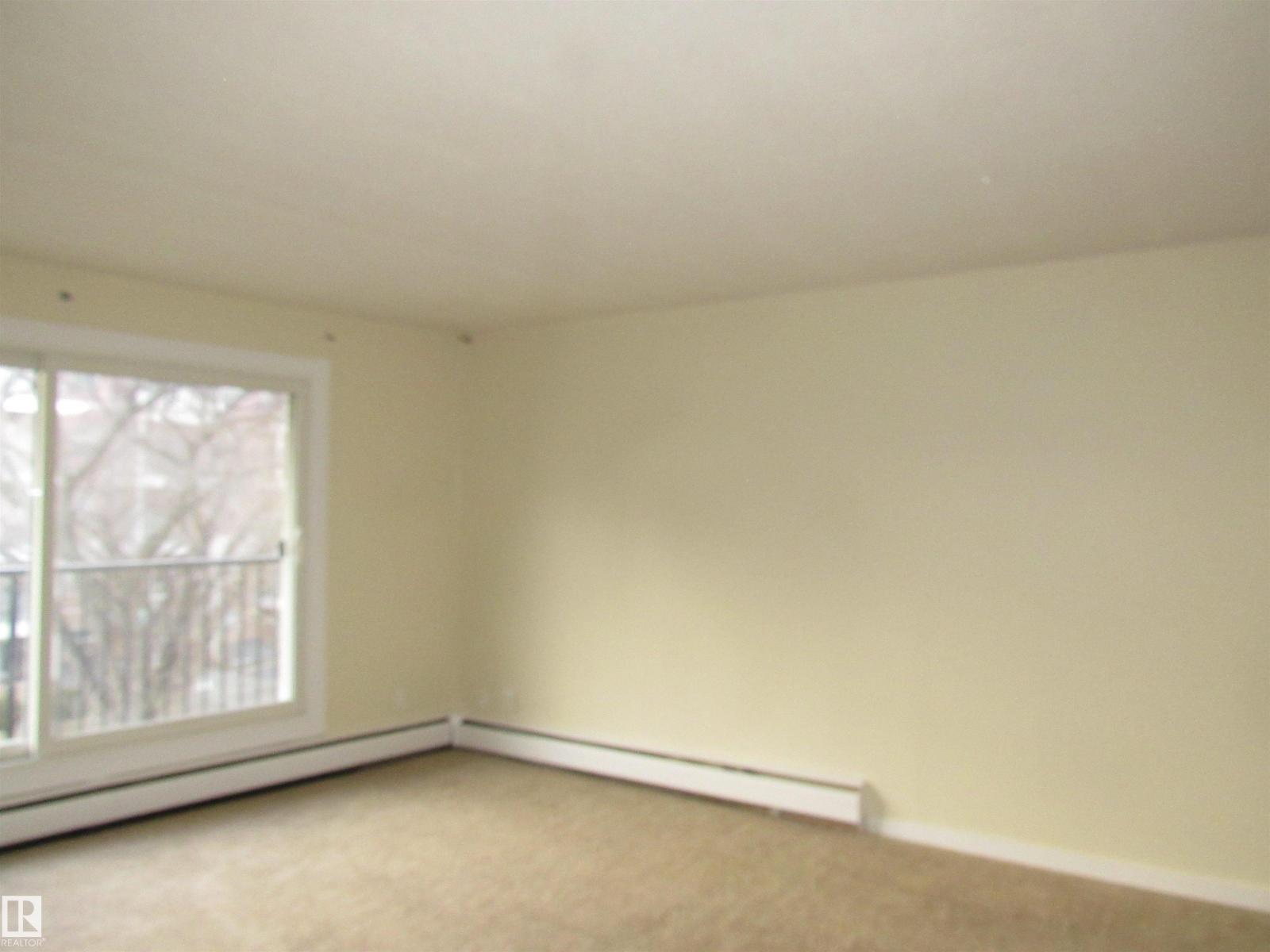 #404 10335 117 ST NW, Edmonton