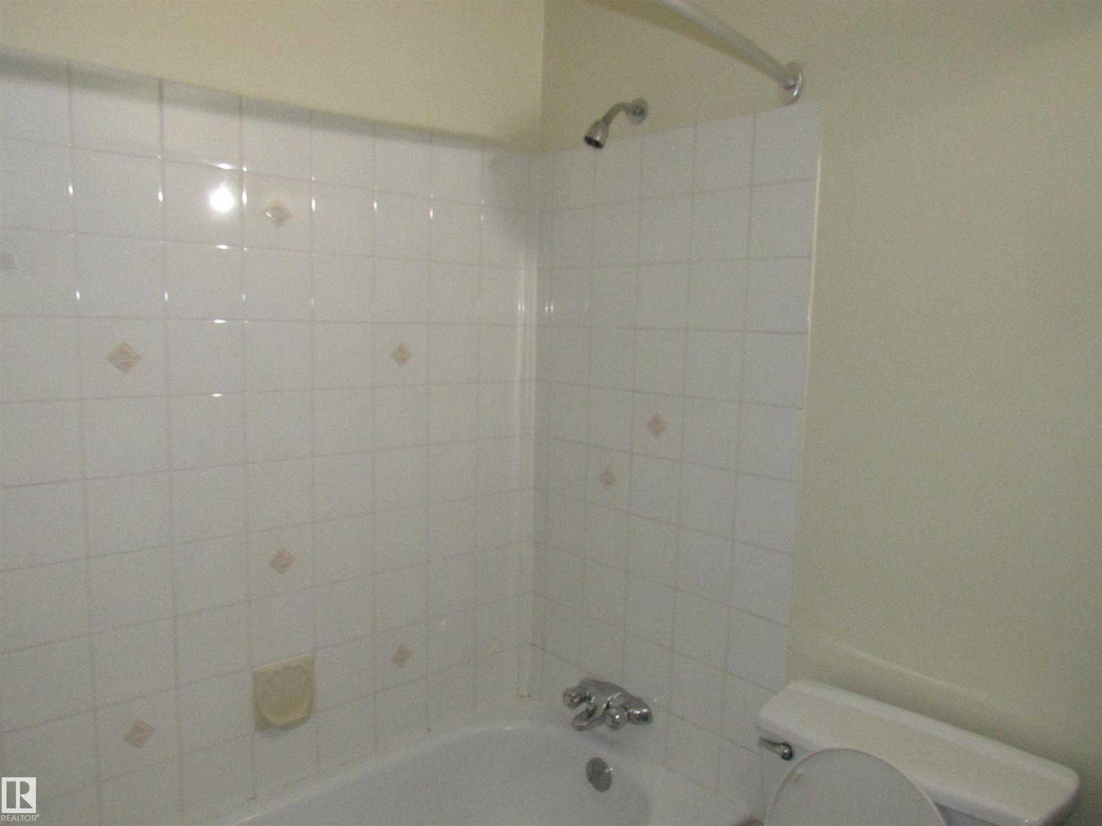 #404 10335 117 ST NW, Edmonton