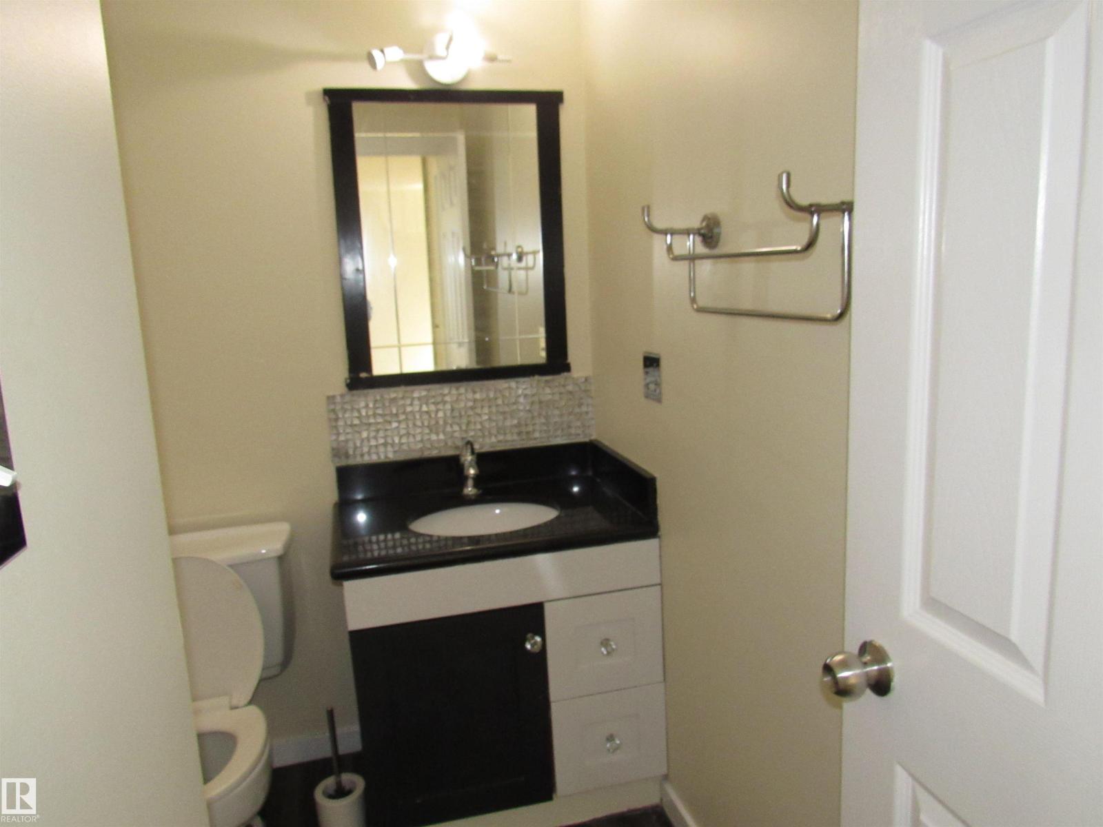 #404 10335 117 ST NW, Edmonton