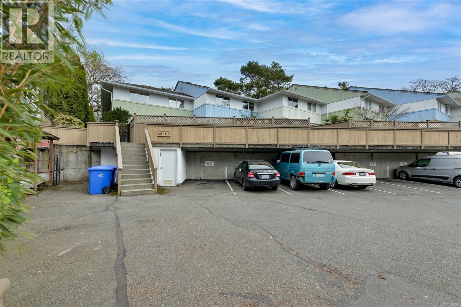 #116 724 SEA TERR - 51