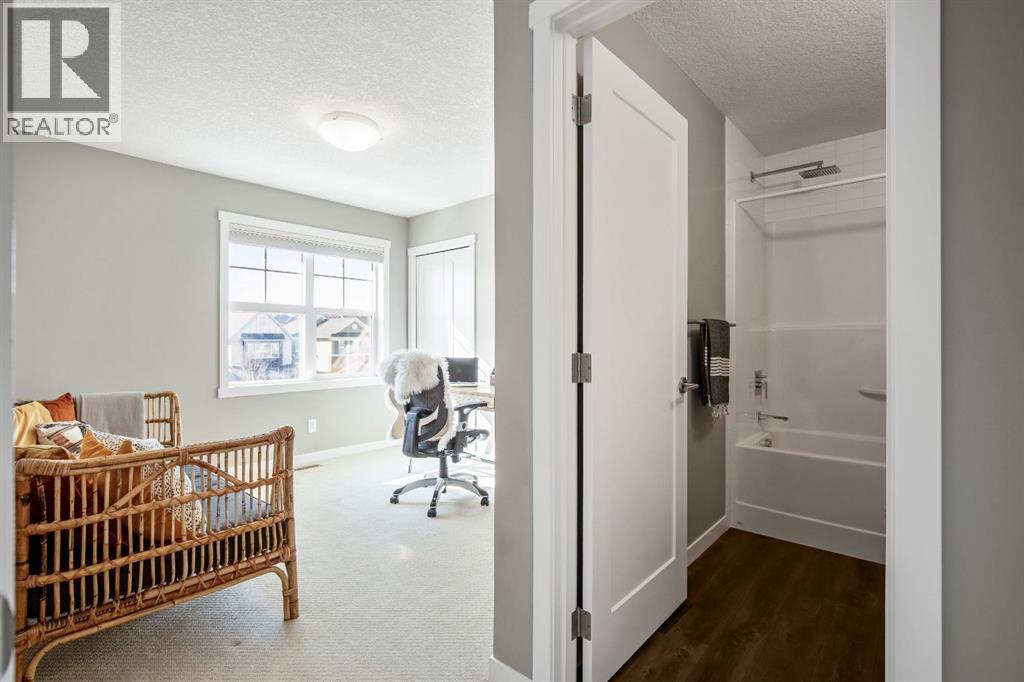 Single Family House for Sale in  Nolan Hill Drive NW Nolan Hill Calgary 