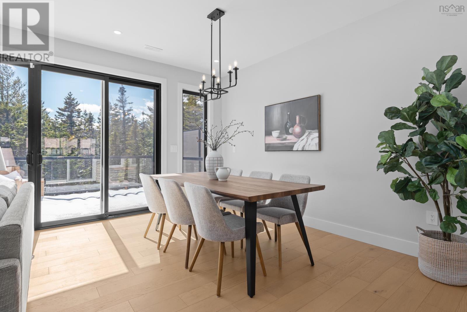 8 TREKKER DRIVE - 17