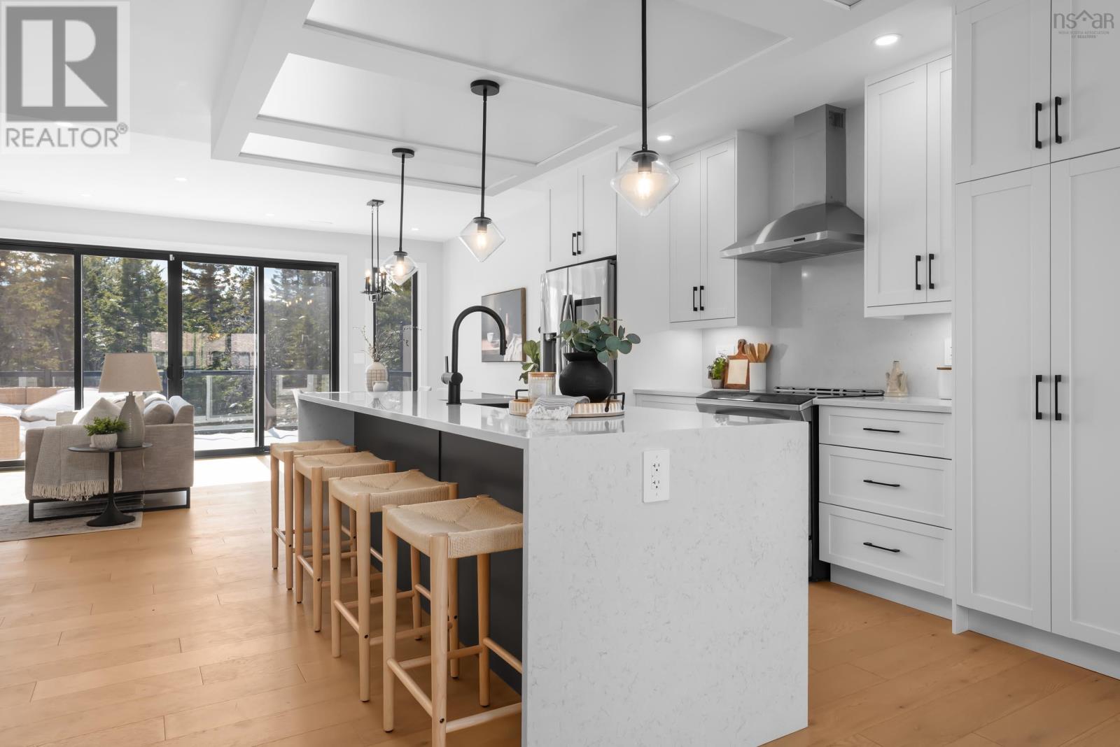 8 TREKKER DRIVE - 11