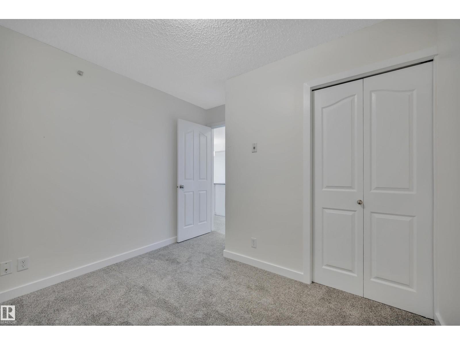 #415 12035 22 AV SW - 24