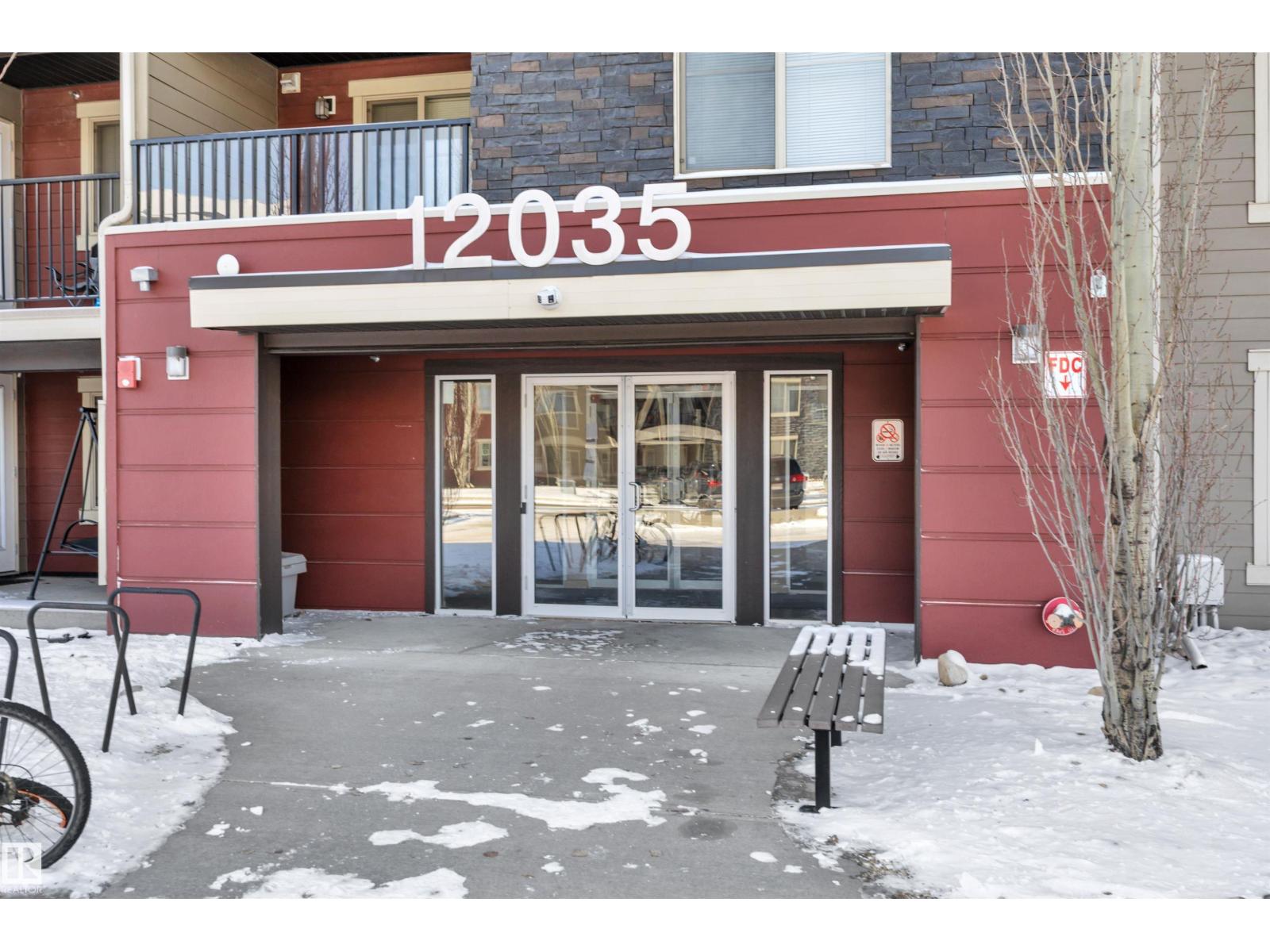 #415 12035 22 AV SW - 3
